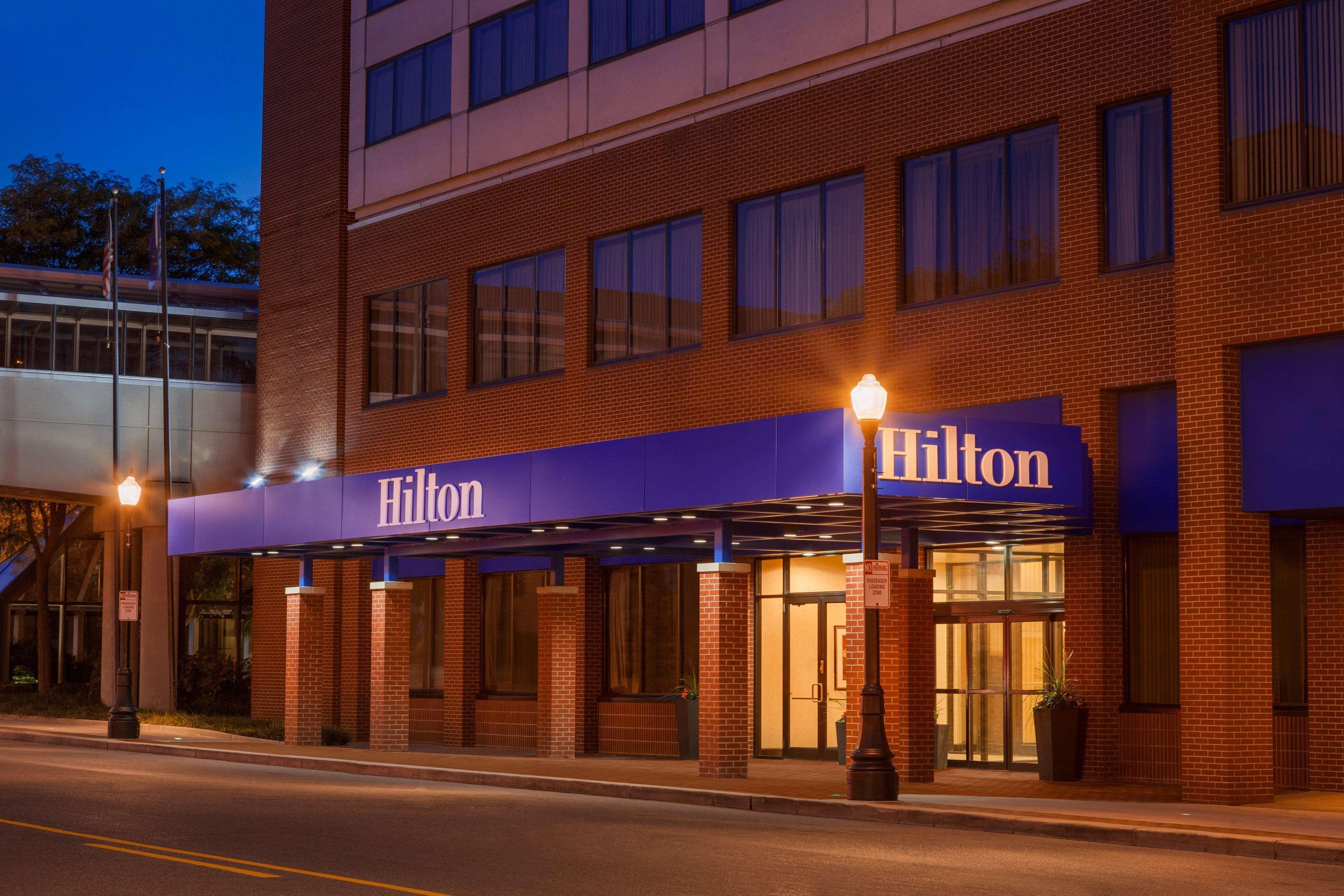Hilton Fort Wayne At The Grand Wayne Centro de Convenciones Hotel Exterior foto